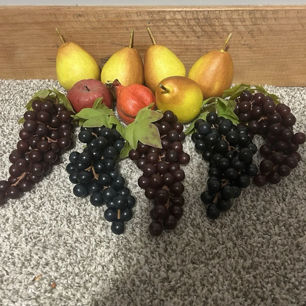 Faux Fake Fruit Realistic Plastic Rubber‎ Decorative Mix Lot 12 Pears Grapes